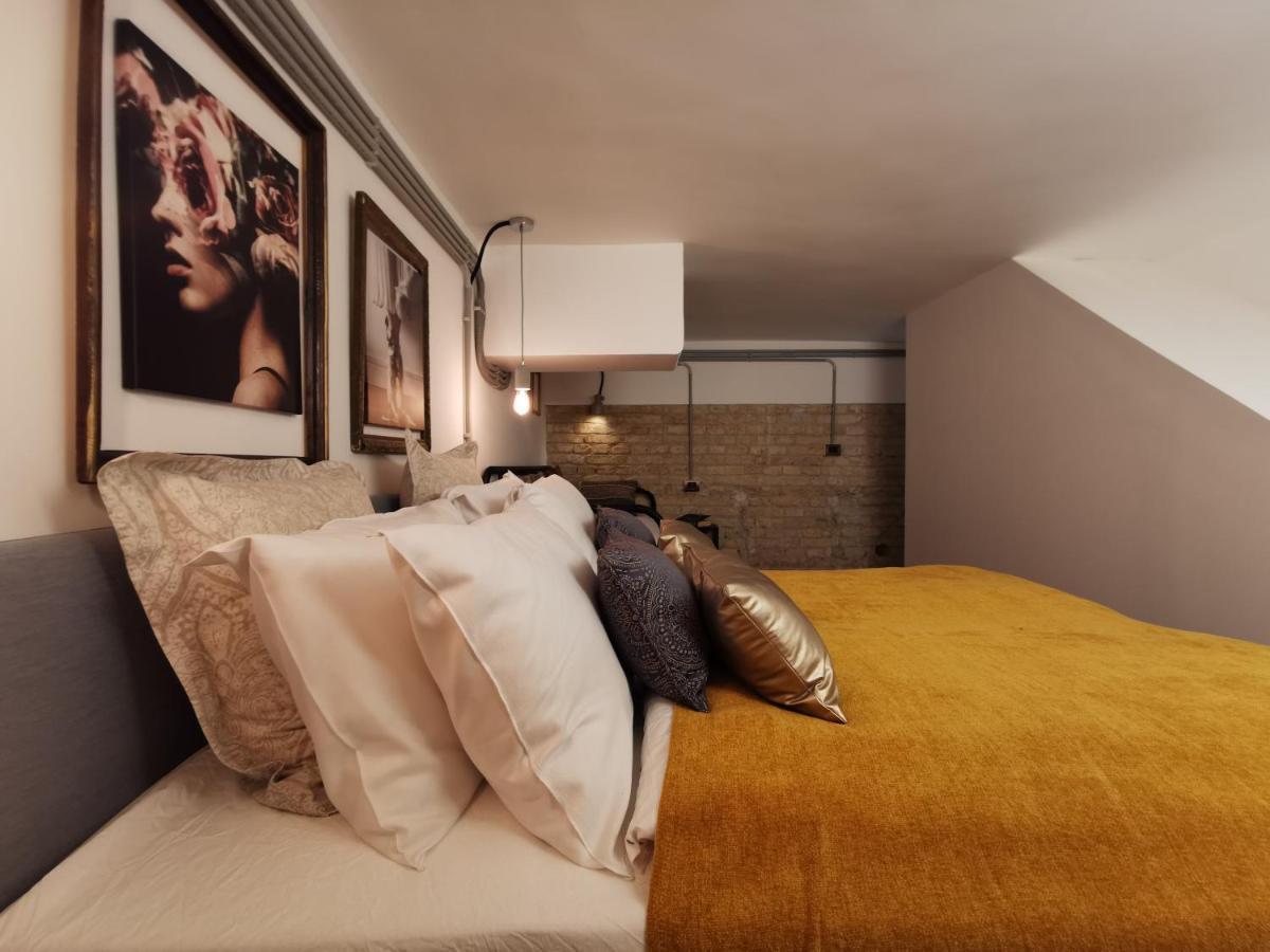 Apartamento The Address Loft 22Ppl Budapest Exterior foto