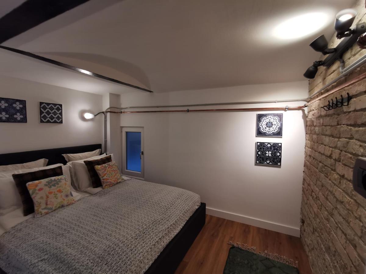 Apartamento The Address Loft 22Ppl Budapest Exterior foto