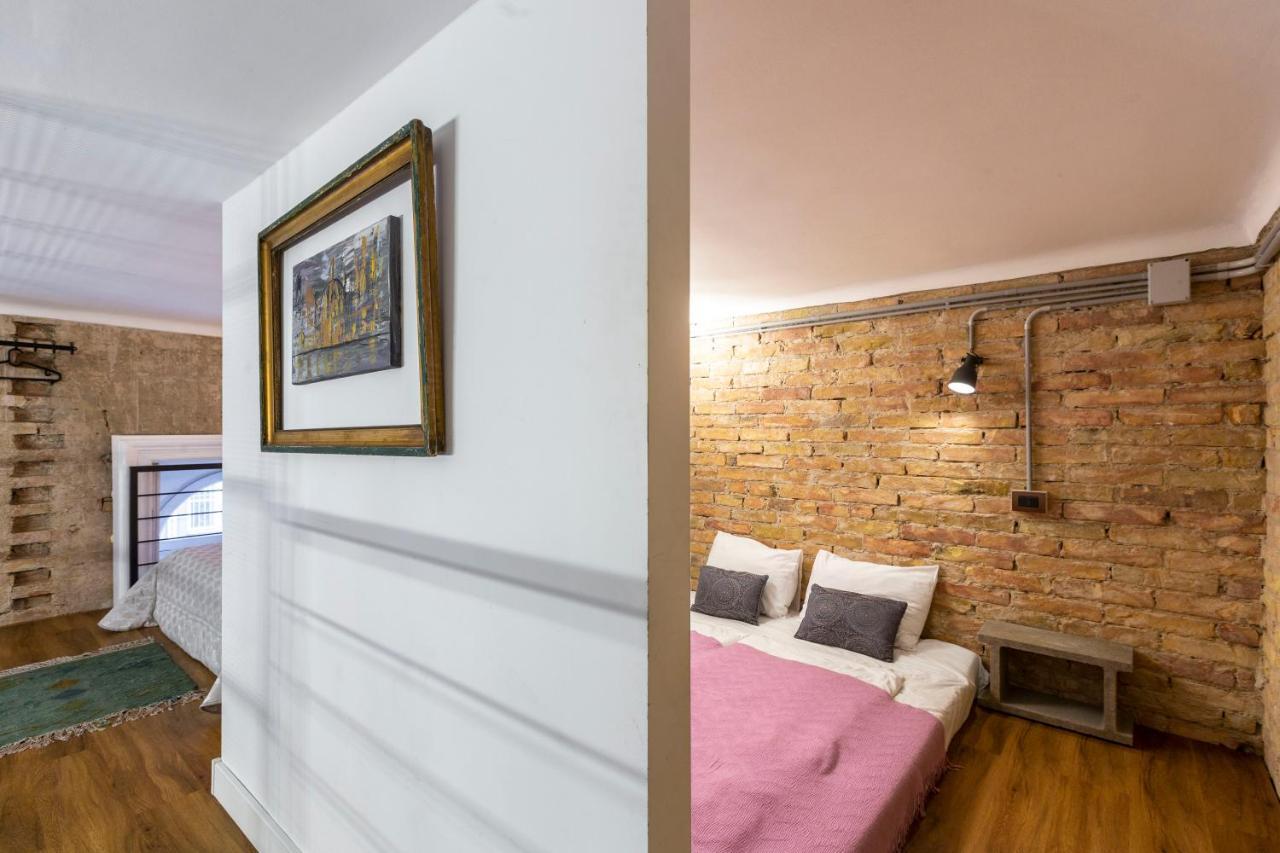 Apartamento The Address Loft 22Ppl Budapest Exterior foto